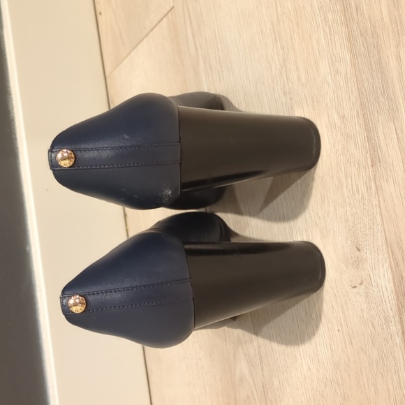 Michael kors navy block heels - Picture 6 of 7